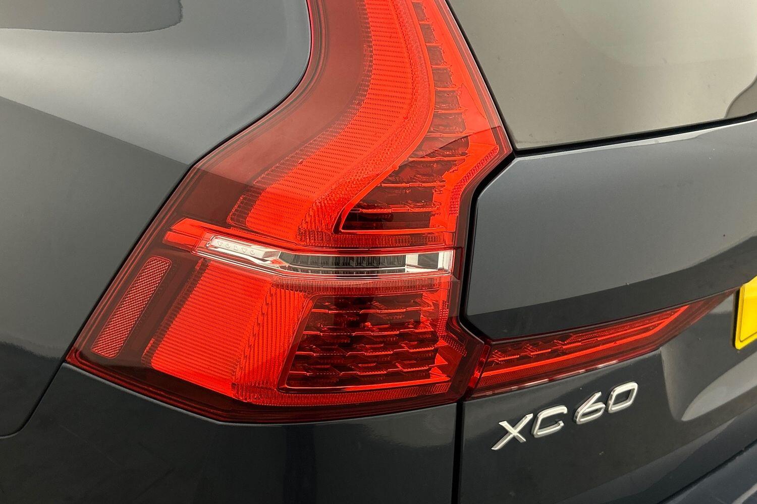 Used Volvo XC60 2021 for sale - 76108855: Photo 20