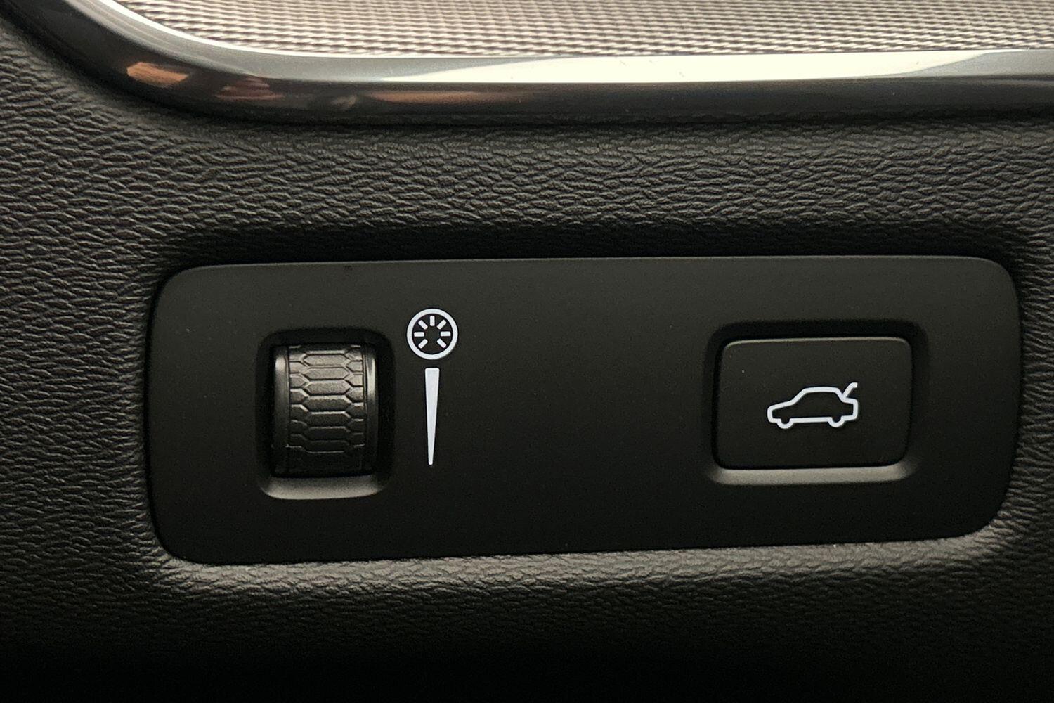 Used Volvo XC60 2021 for sale - 76108855: Photo 25