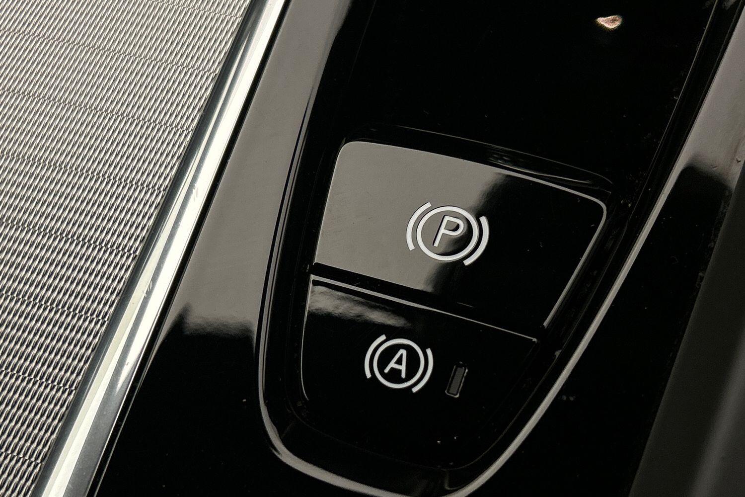 Used Volvo XC60 2021 for sale - 76108855: Photo 28