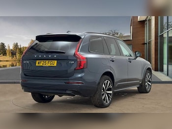 Used Volvo XC90 2025 for sale - 76239695: Photo 3