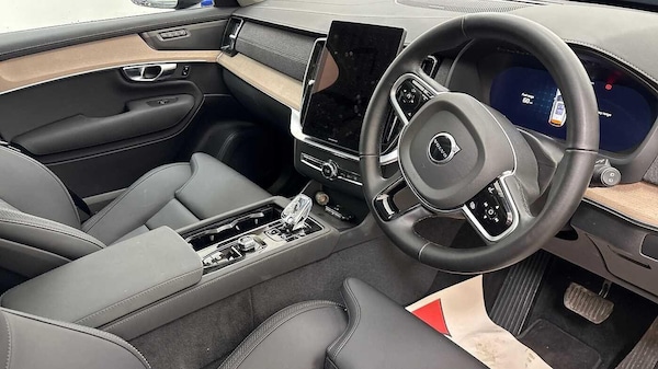 Used Volvo XC90 2025 for sale - 76239695: Photo 9