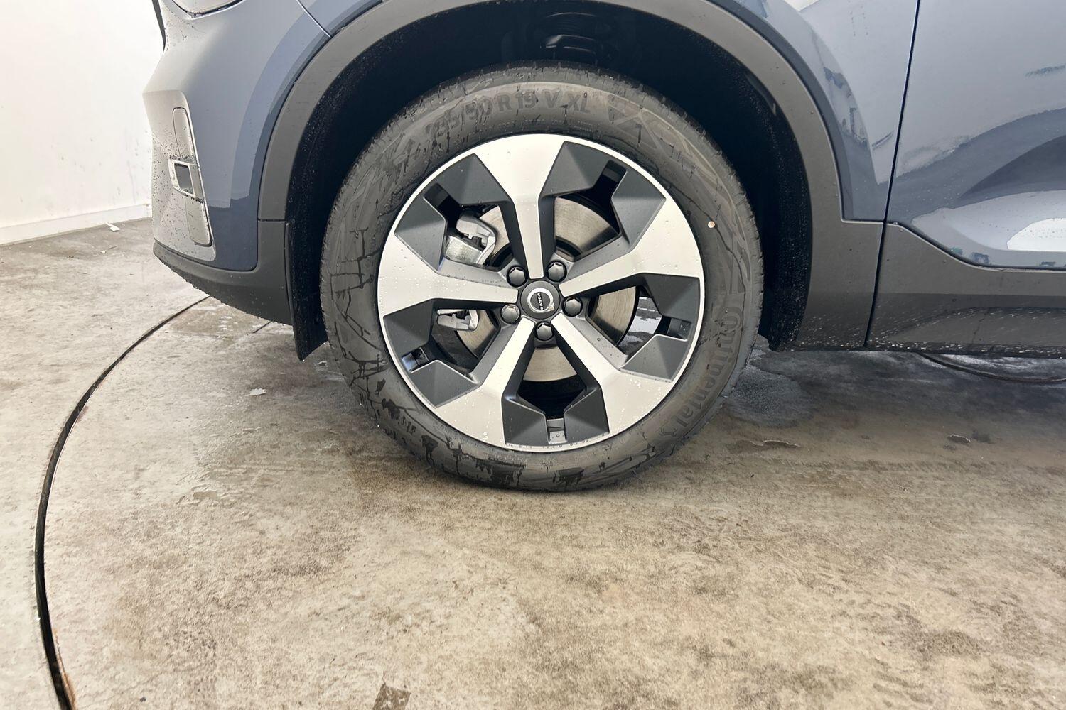 Used Volvo XC40 2025 for sale - 76152561: Photo 6