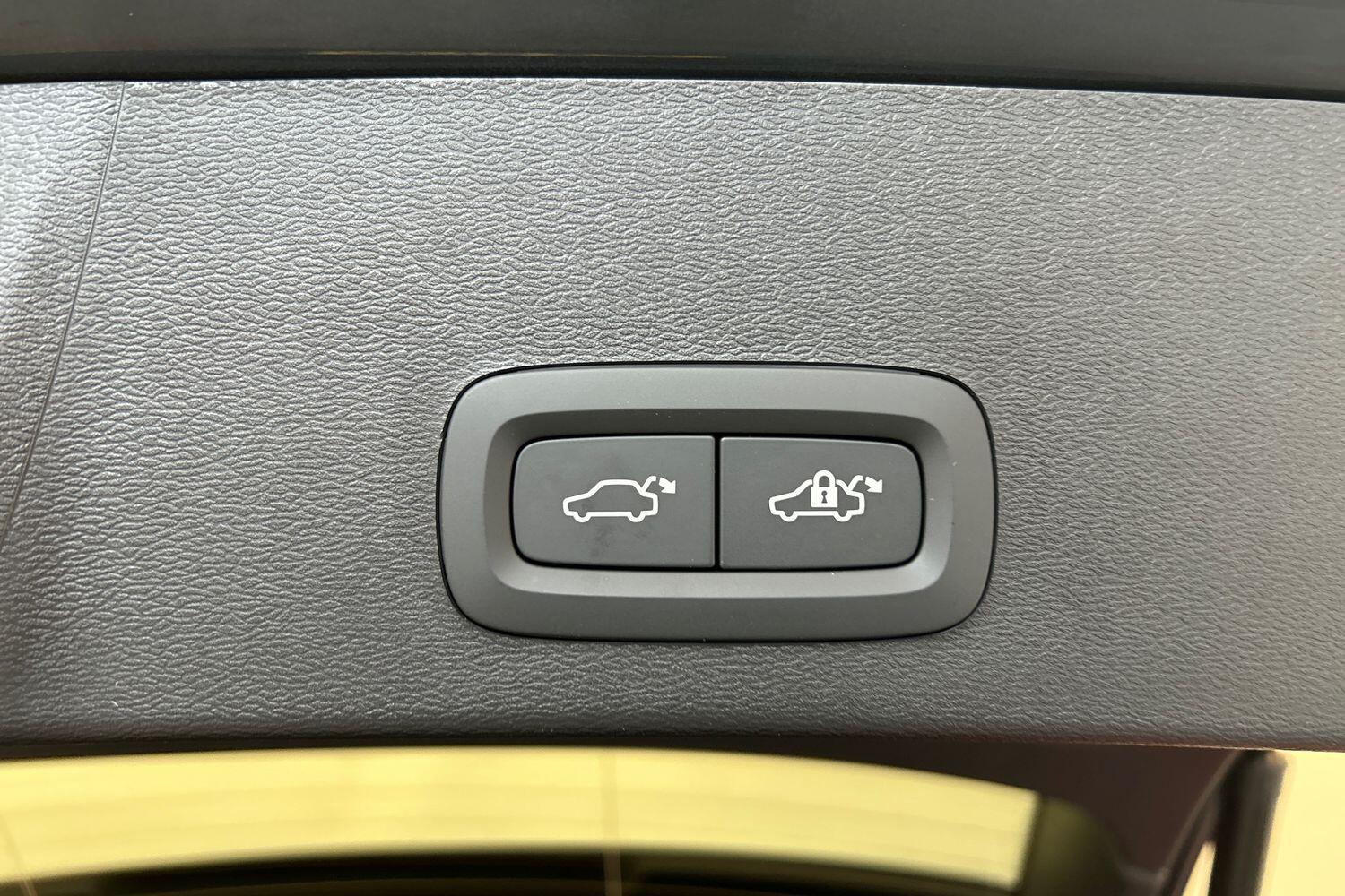 Used Volvo XC40 2025 for sale - 76158668: Photo 23