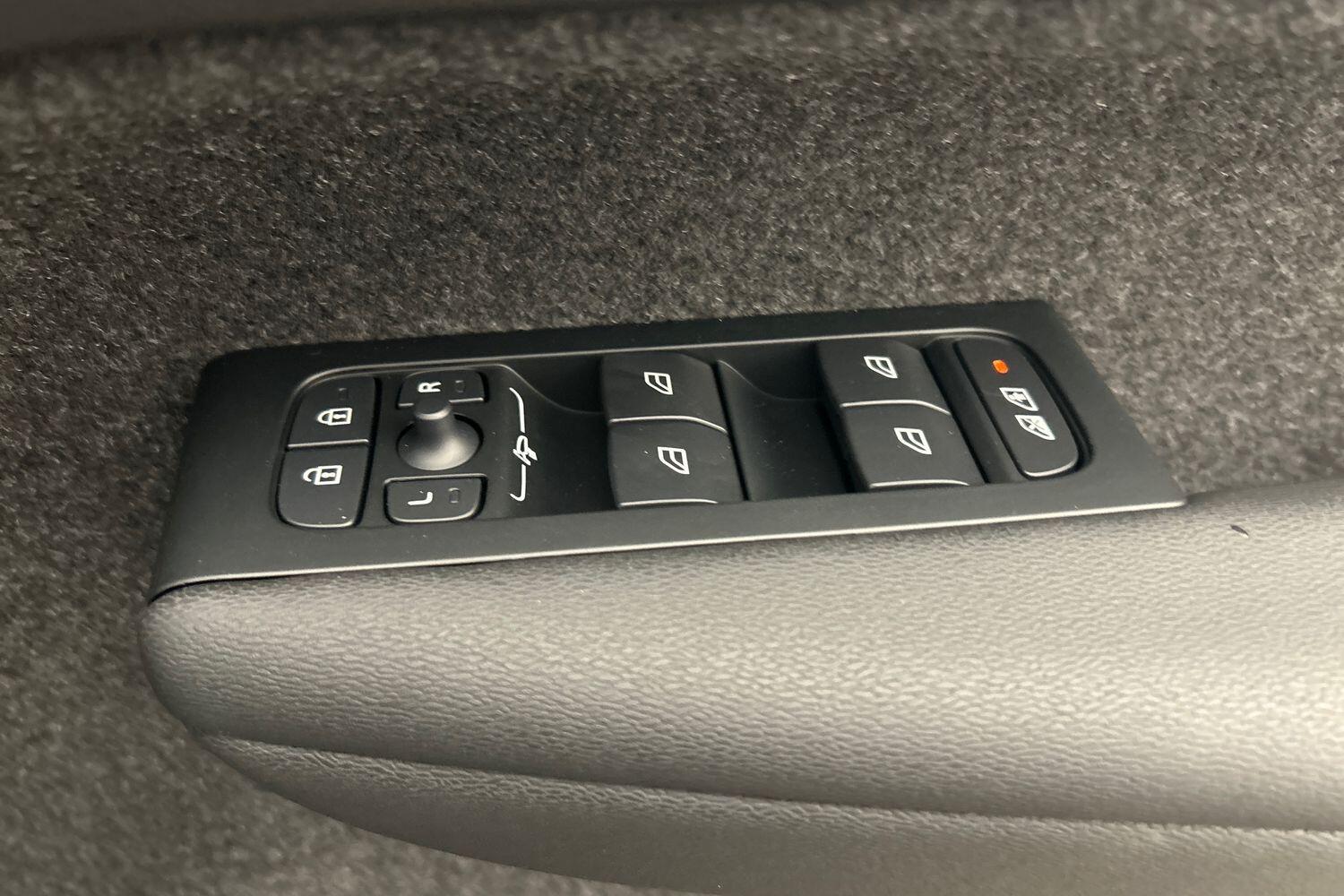 Used Volvo XC40 2025 for sale - 76158668: Photo 27