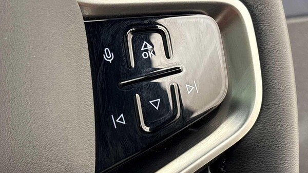 Used Volvo EX30 2025 for sale - 76226467: Photo 28