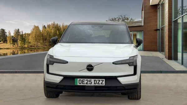 Used Volvo EX30 2025 for sale - 76226467: Photo 8