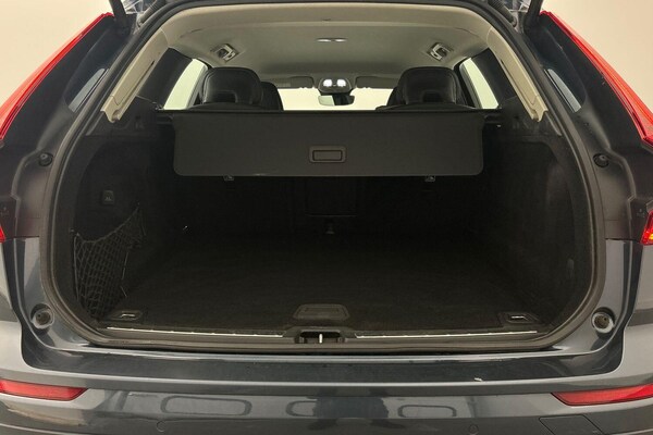 Used Volvo XC60 2022 for sale - 75577714: Photo 9