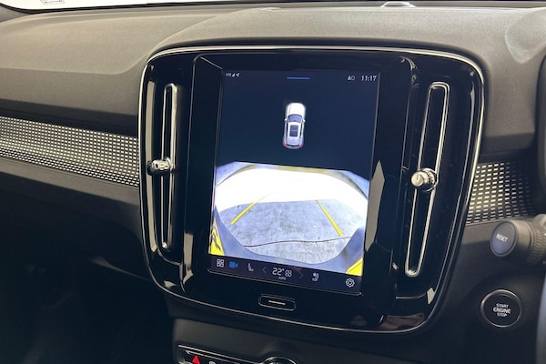 Used Volvo XC40 2024 for sale - 75279210: Photo 17
