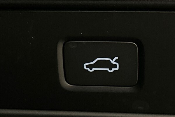 Used Volvo XC40 2024 for sale - 75279210: Photo 28