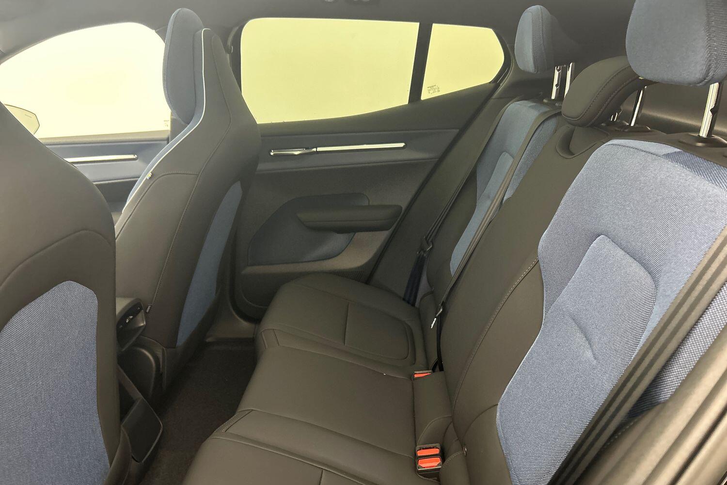Used Volvo EX30 2025 for sale - 76020858: Photo 18
