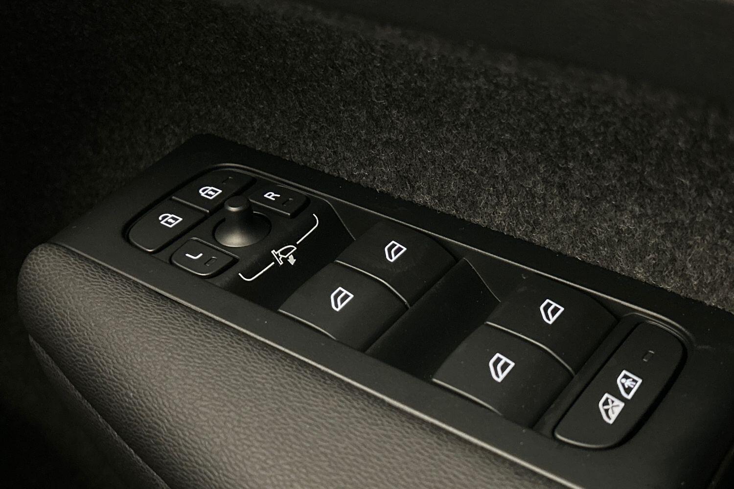 Used Volvo XC40 2025 for sale - 76024843: Photo 27
