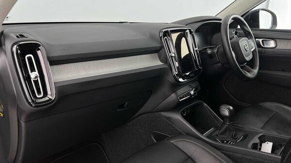 Used Volvo XC40 2022 for sale - 76199817: Photo 6