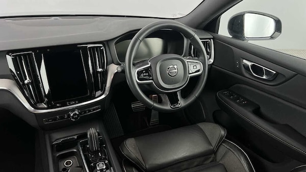 Used Volvo V60 2021 for sale - 76200096: Photo 8