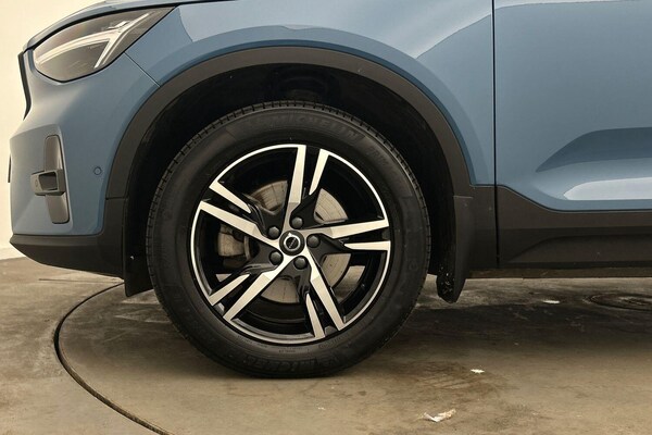 Used Volvo XC40 2023 for sale - 75601085: Photo 6