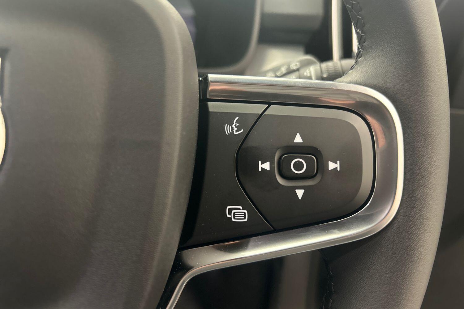 Used Volvo XC40 2025 for sale - 76012889: Photo 13