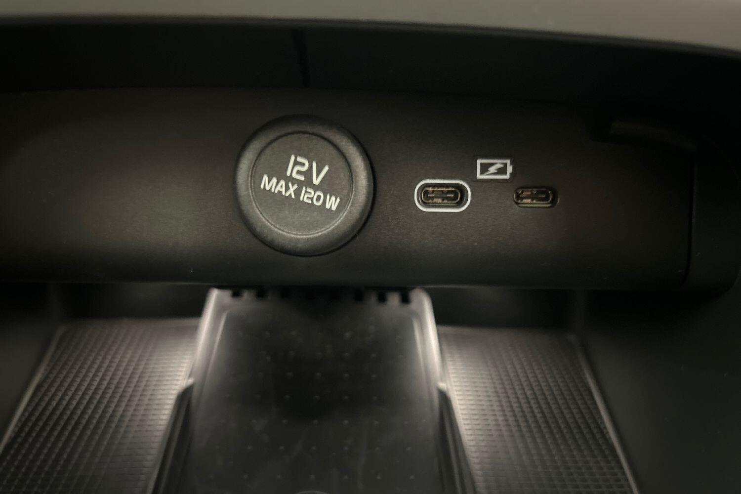 Used Volvo XC40 2025 for sale - 76012889: Photo 22