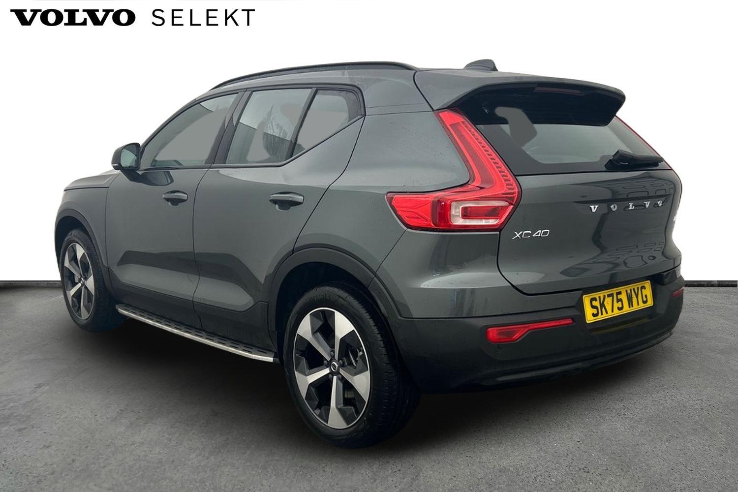 Used Volvo XC40 2025 for sale - 76012889: Photo 4