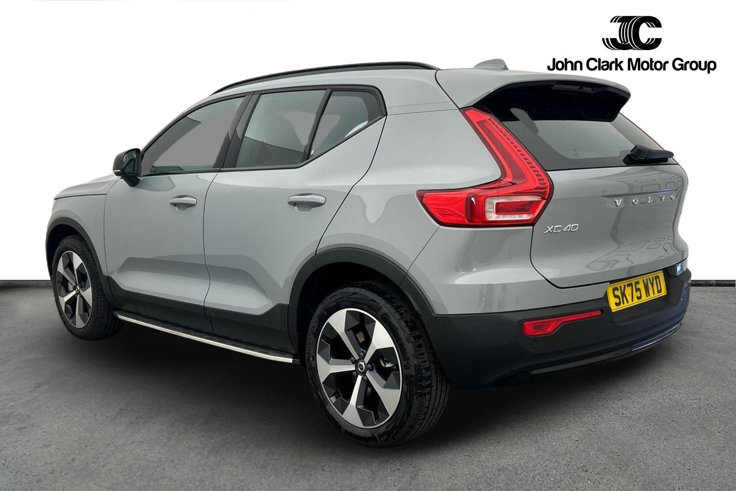 Used Volvo XC40 2025 for sale - 76013535: Photo 3