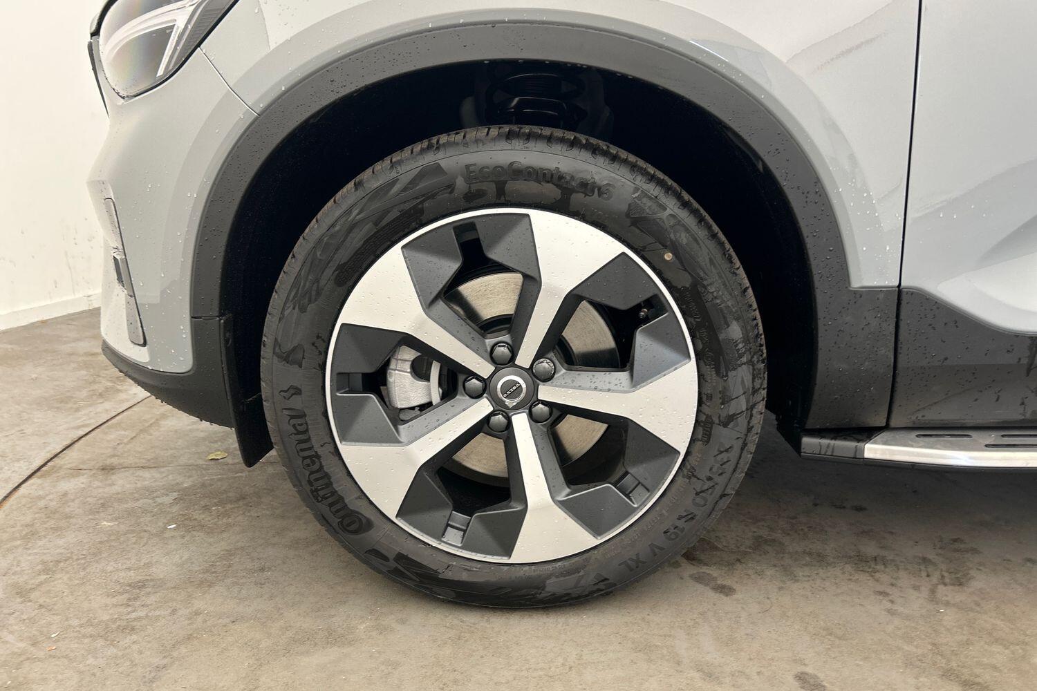 Used Volvo XC40 2025 for sale - 76013535: Photo 5