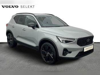 Used Volvo XC40 2025 for sale - 76152630: Photo