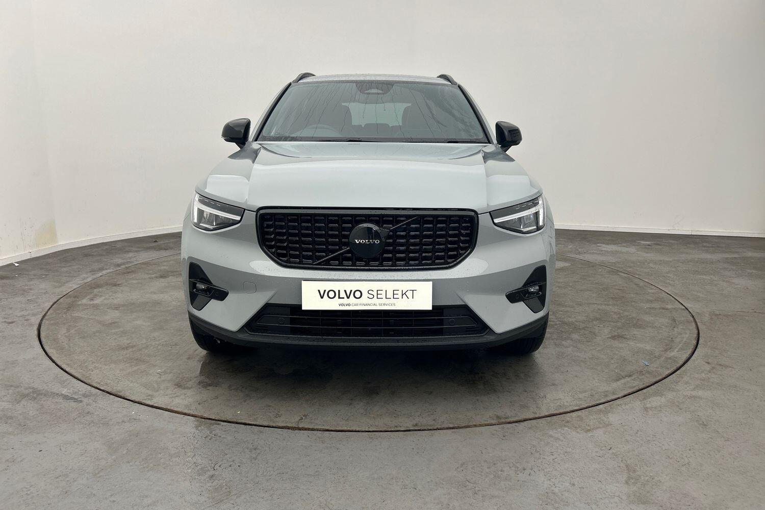 Used Volvo XC40 2025 for sale - 76152630: Photo 27