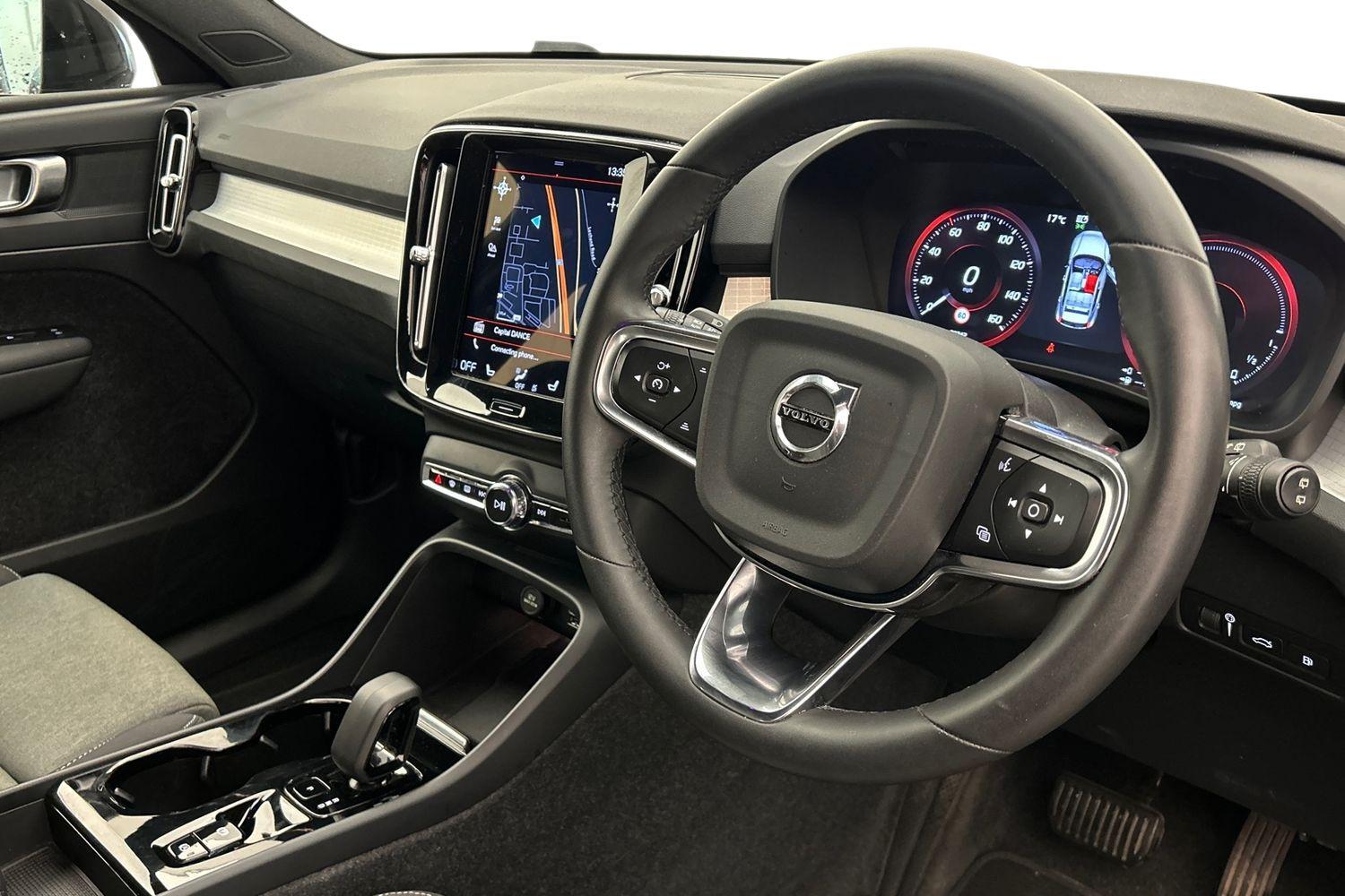Used Volvo XC40 2023 for sale - 76071961: Photo 10