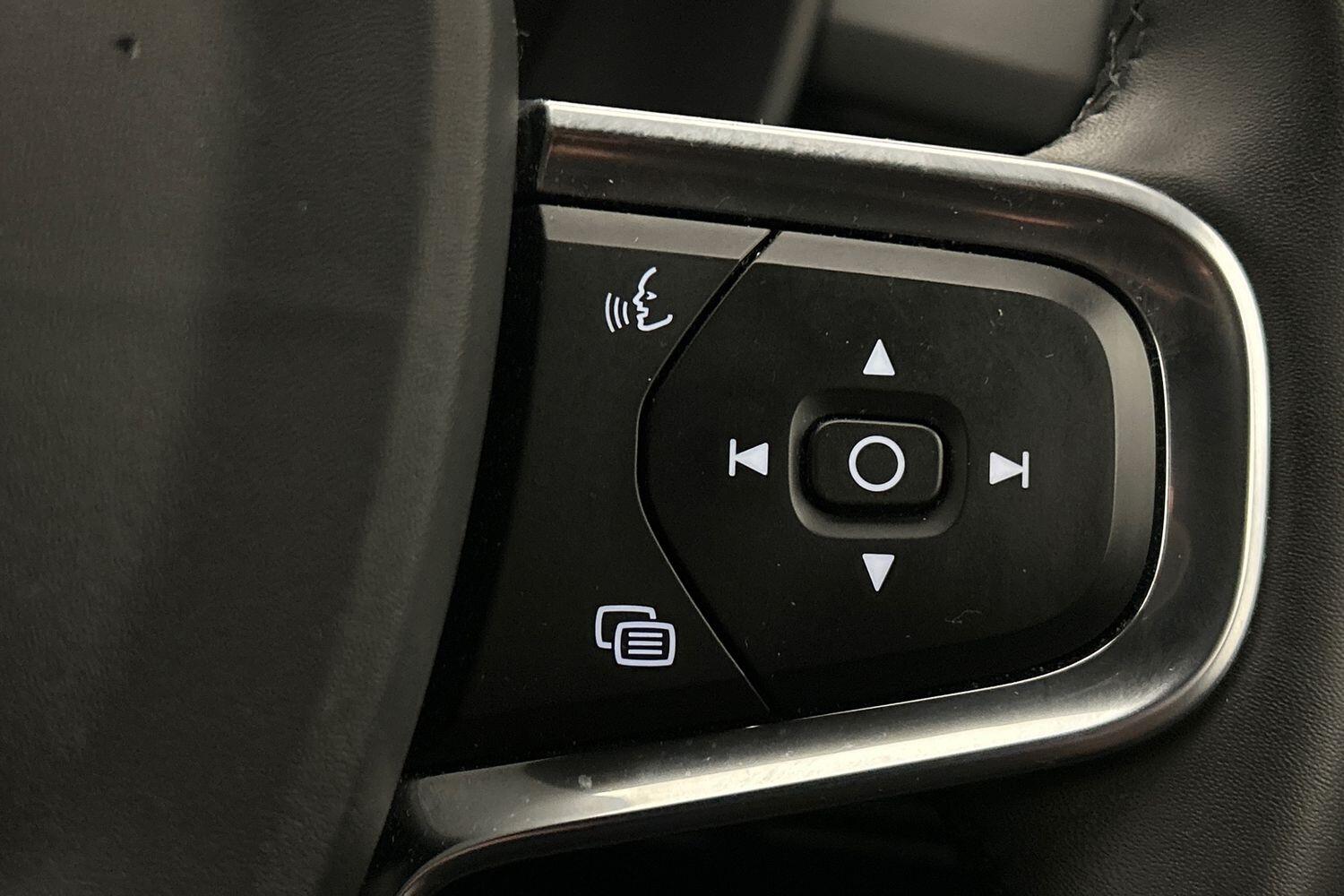 Used Volvo XC40 2023 for sale - 76071961: Photo 12