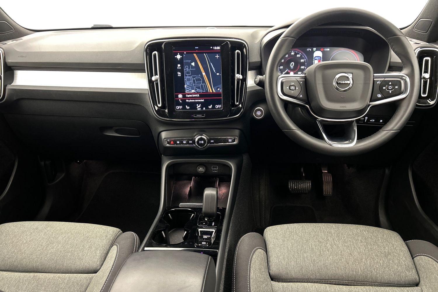 Used Volvo XC40 2023 for sale - 76071961: Photo 6