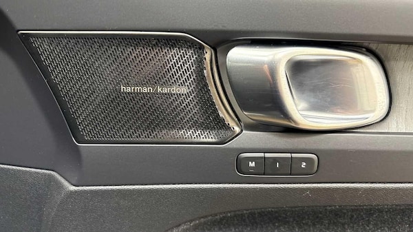 Used Volvo XC40 2021 for sale - 76239192: Photo 27