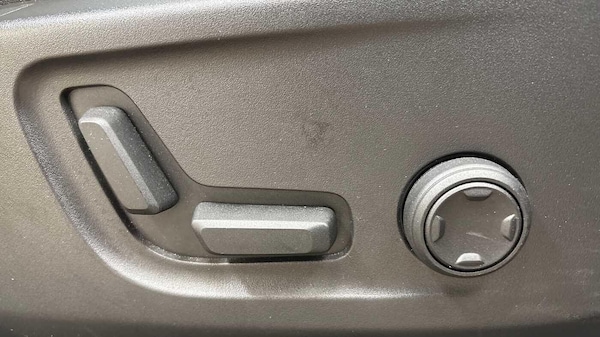 Used Volvo XC40 2021 for sale - 76239192: Photo 28