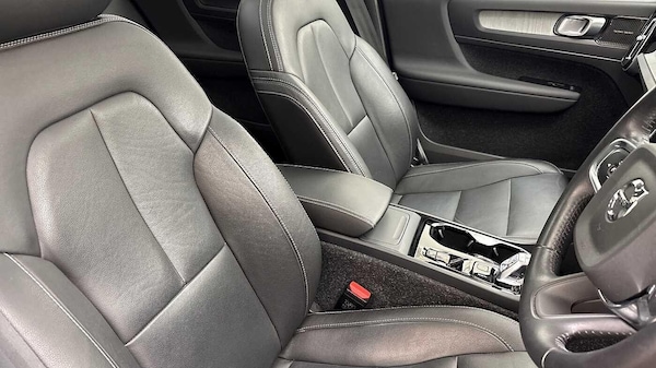 Used Volvo XC40 2021 for sale - 76239192: Photo 29