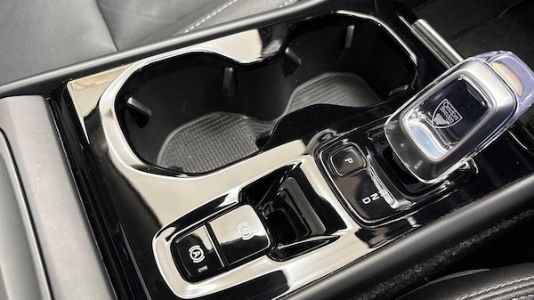 Used Volvo XC40 2021 for sale - 76239192: Photo 32