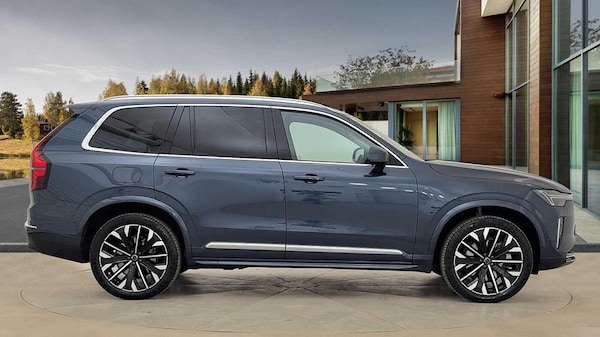 Used Volvo XC90 2024 for sale - 75401720: Photo 2