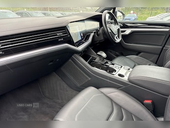 Used Volkswagen Touareg 2019 for sale - 79325545: Photo