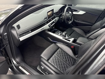 Used Audi A4 2018 for sale - 77017250: Photo