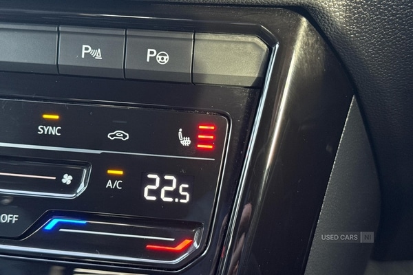 Used Volkswagen T-Roc 2023 for sale - 77560317: Photo 20