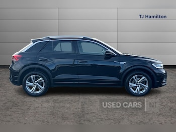 Used Volkswagen T-Roc 2023 for sale - 77560317: Photo