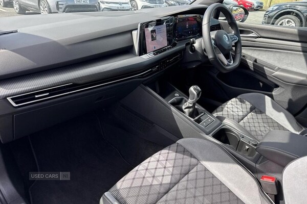 Used Volkswagen Golf 2022 for sale - 75533326: Photo 2