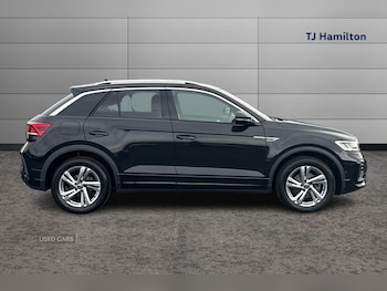 Used Volkswagen T-Roc 2024 for sale - 76486396: Photo