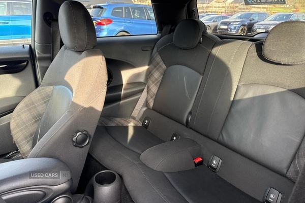 Used MINI Hatch 2017 for sale - 76271297: Photo 11