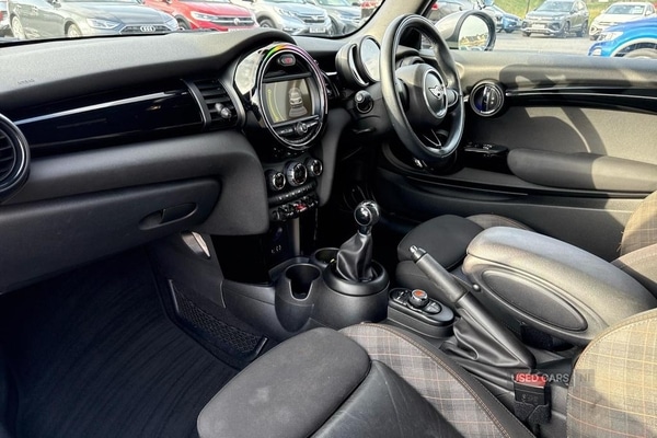 Used MINI Hatch 2017 for sale - 76271297: Photo 2