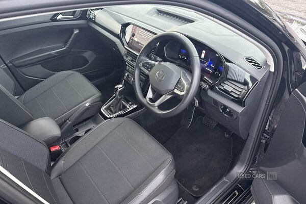 Used Volkswagen T-Cross 2023 for sale - 76887601: Photo 6