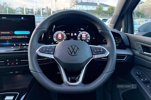 Used Volkswagen Golf 2025 for sale - 77204599: Photo 21