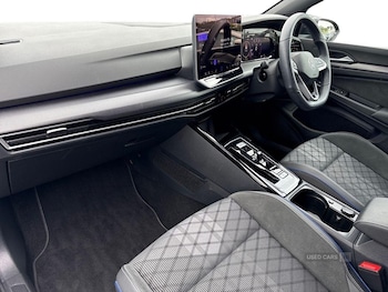 Used Volkswagen Golf 2025 for sale - 78959399: Photo