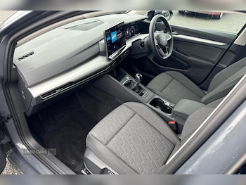 Used Volkswagen Golf 2025 for sale - 78048716: Photo