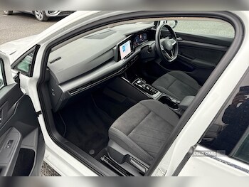Used Volkswagen Golf 2023 for sale - 79084626: Photo