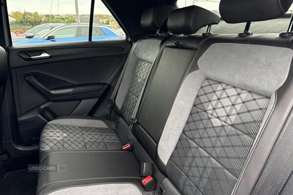 Used Volkswagen T-Roc 2023 for sale - 76338151: Photo 11