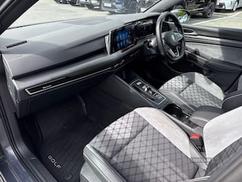 Used Volkswagen Golf 2021 for sale - 79646861: Photo