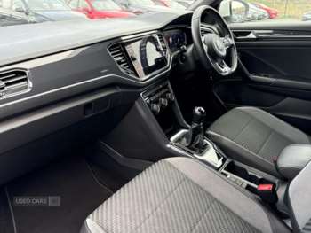 Used Volkswagen T-Roc 2019 for sale - 74325356: Photo