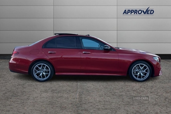Used Mercedes-Benz E-Class 2017 for sale - 76061064: Photo 4